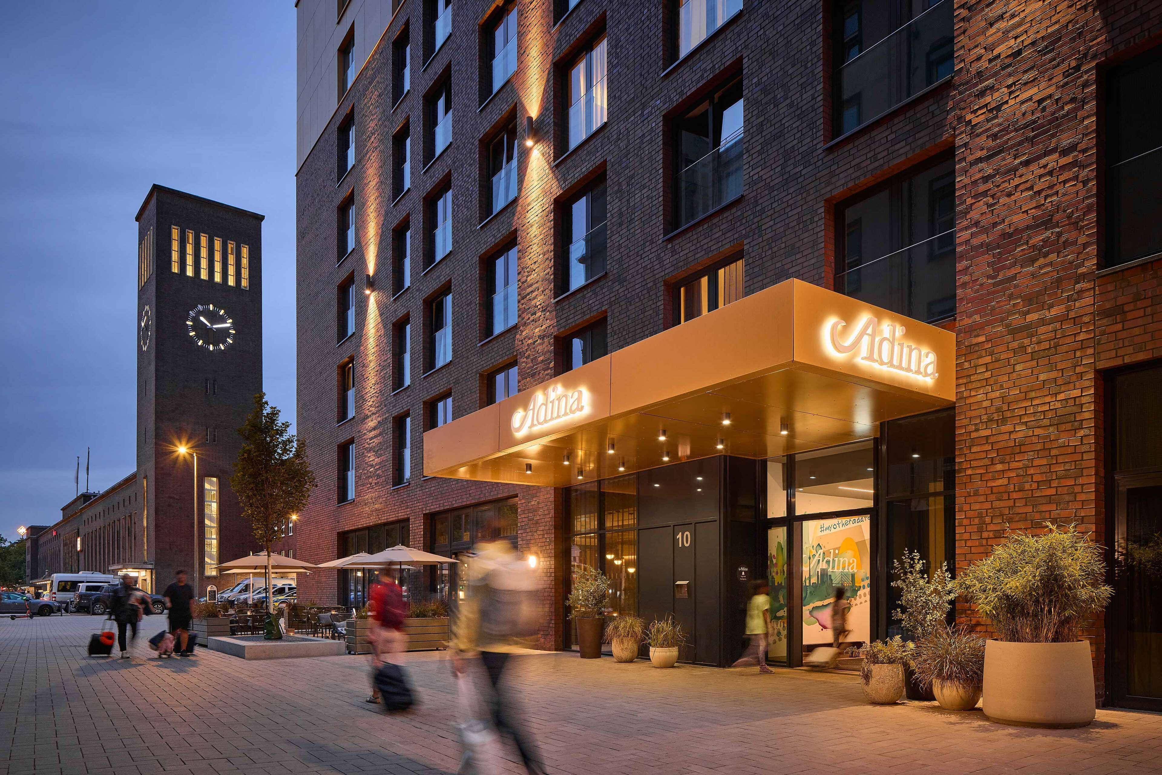 Adina Apartment Hotel Dusseldorf — Photos 1