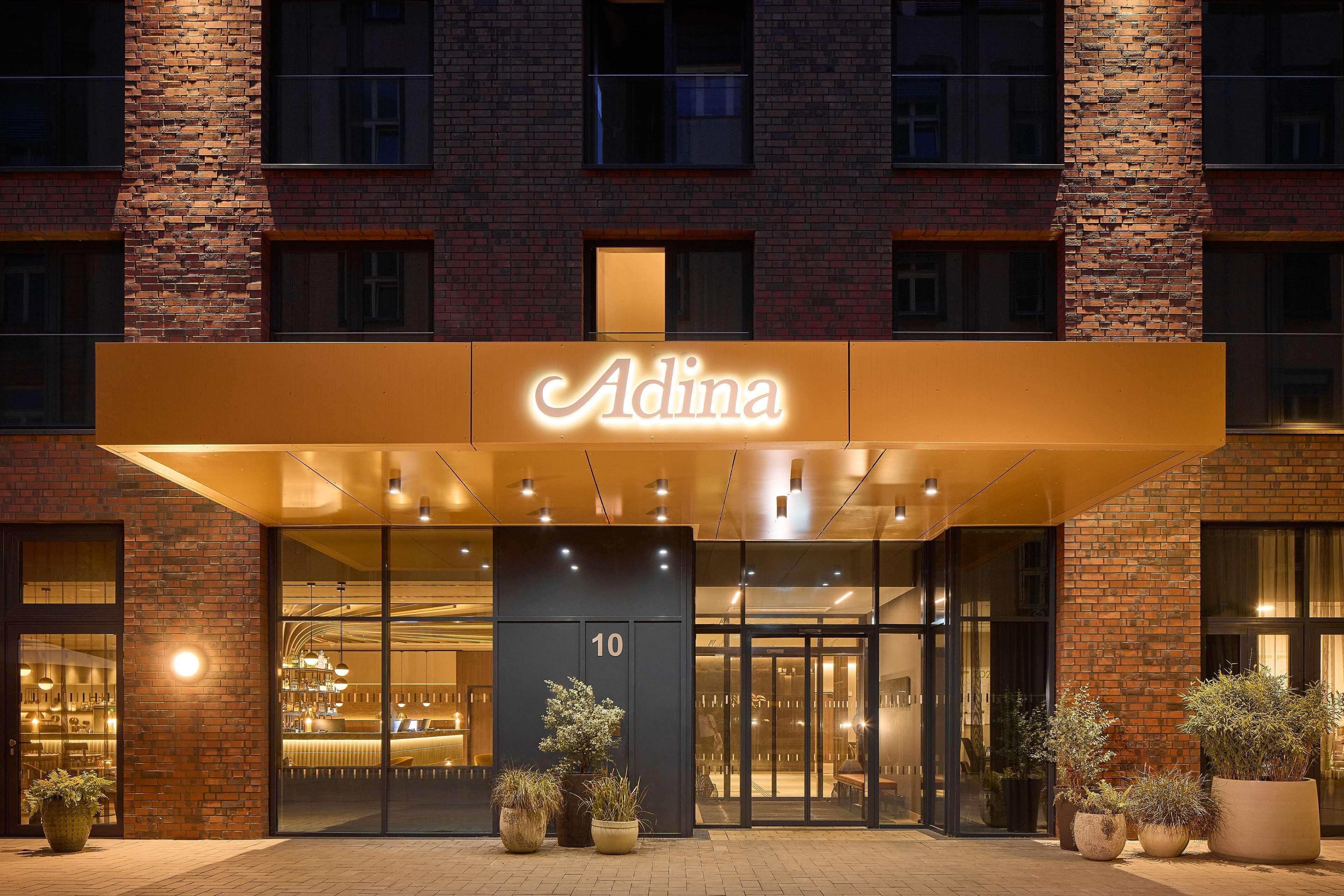 Adina Apartment Hotel Dusseldorf — Photos 2